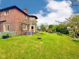 Photo 10- click for photo gallery